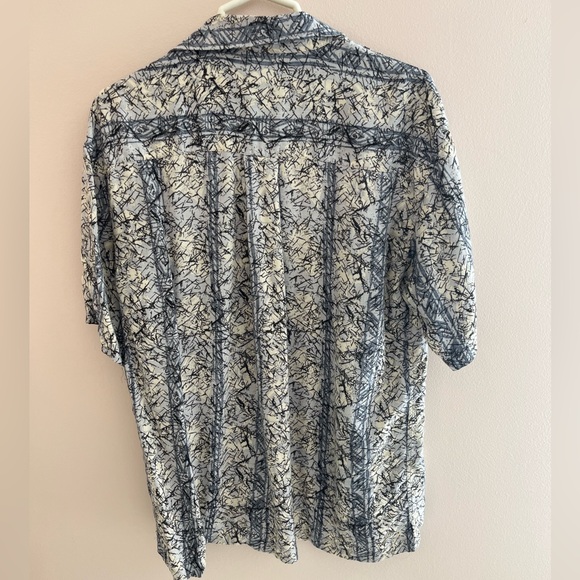 Vintage Men’s Button Up Size Medium Short Sleeve Rayon Shirt - Picture 3 of 5